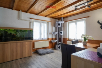 Vielseitige Gestaltungsmöglichkeiten: 5,5-Zimmer Einfamilienhaus mit Baulandreserve im Herzen von Obergerlafingen - Bild