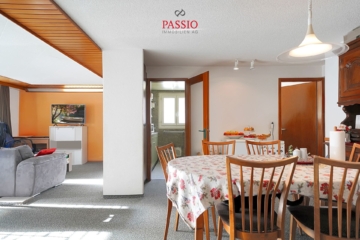 Charmant appartement de 3.5 pièces avec vue montagne à Loèche-les-Bains - Bild